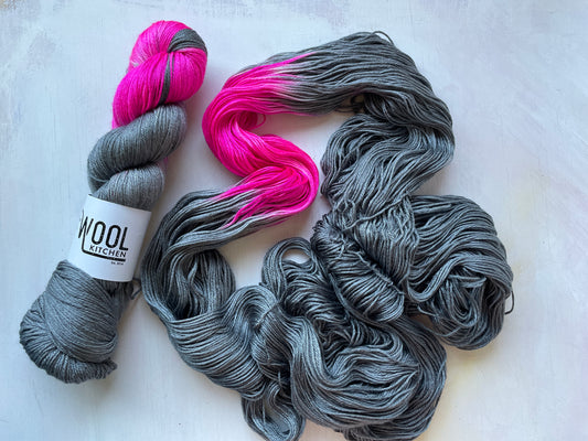 Pink Pop | Luxury 4ply Merino Silk