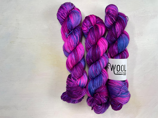 Hello Frida! | Club Classics Monthly Yarn Club | Luxury 4ply Merino Silk