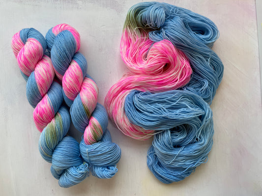 Cherry blossom long zip 4ply sock yarn from the hand dyed yarn expert, The Wool Kitchen