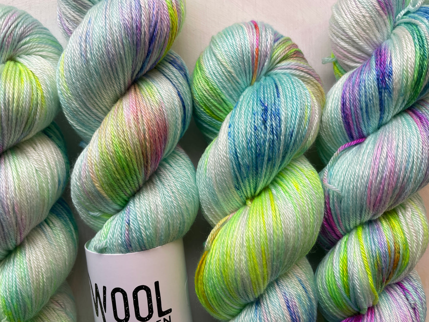 Bioluminescence | Luxury 4ply Merino Silk