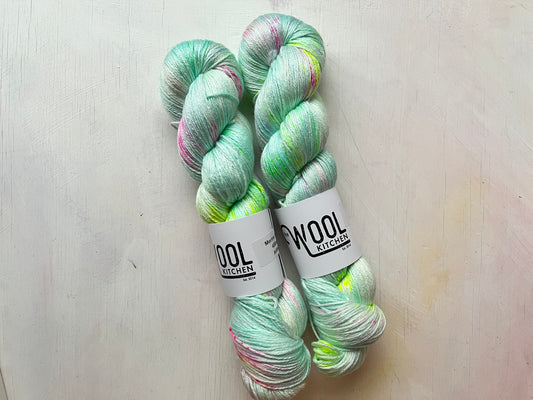SALE 2 Skeins Anthuriums Bundle  | Luxury 4ply Merino Silk