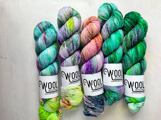 Five Skein Fade Set from the Enchanted Woodland Advent in 4ply Sock by the Hand Dyed Yarn expert, The Wool kitchen.