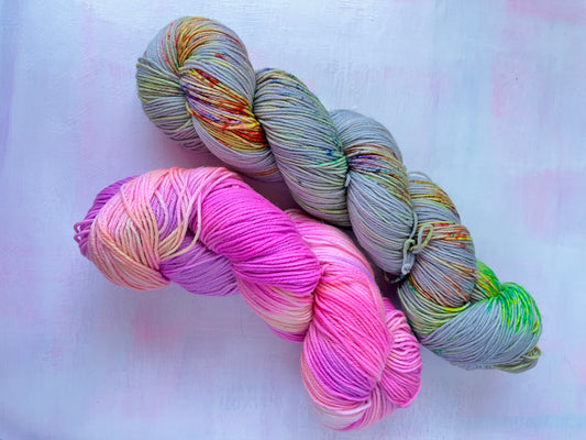 SALE BUY MY BALLS! 162g Grey Speckle & Pink Mix | 4ply Sock
