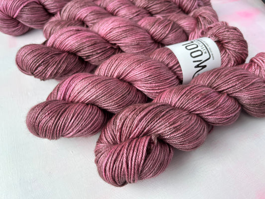 Sunset Rose | Luxury BFL & Silk DK Wool