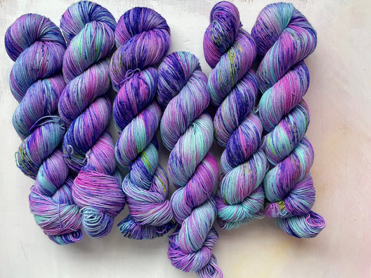 Gemstone club | merino nylon sock yarn  | by the hand dyed yarn expert The Wool Kitchen