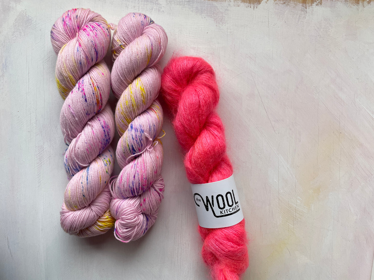 Fizzy pop Shawl yarn kit
