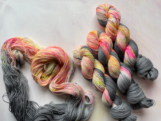 Assigned pooling - Morning walk - Long zip - Merino Nylon - sock - 4ply
