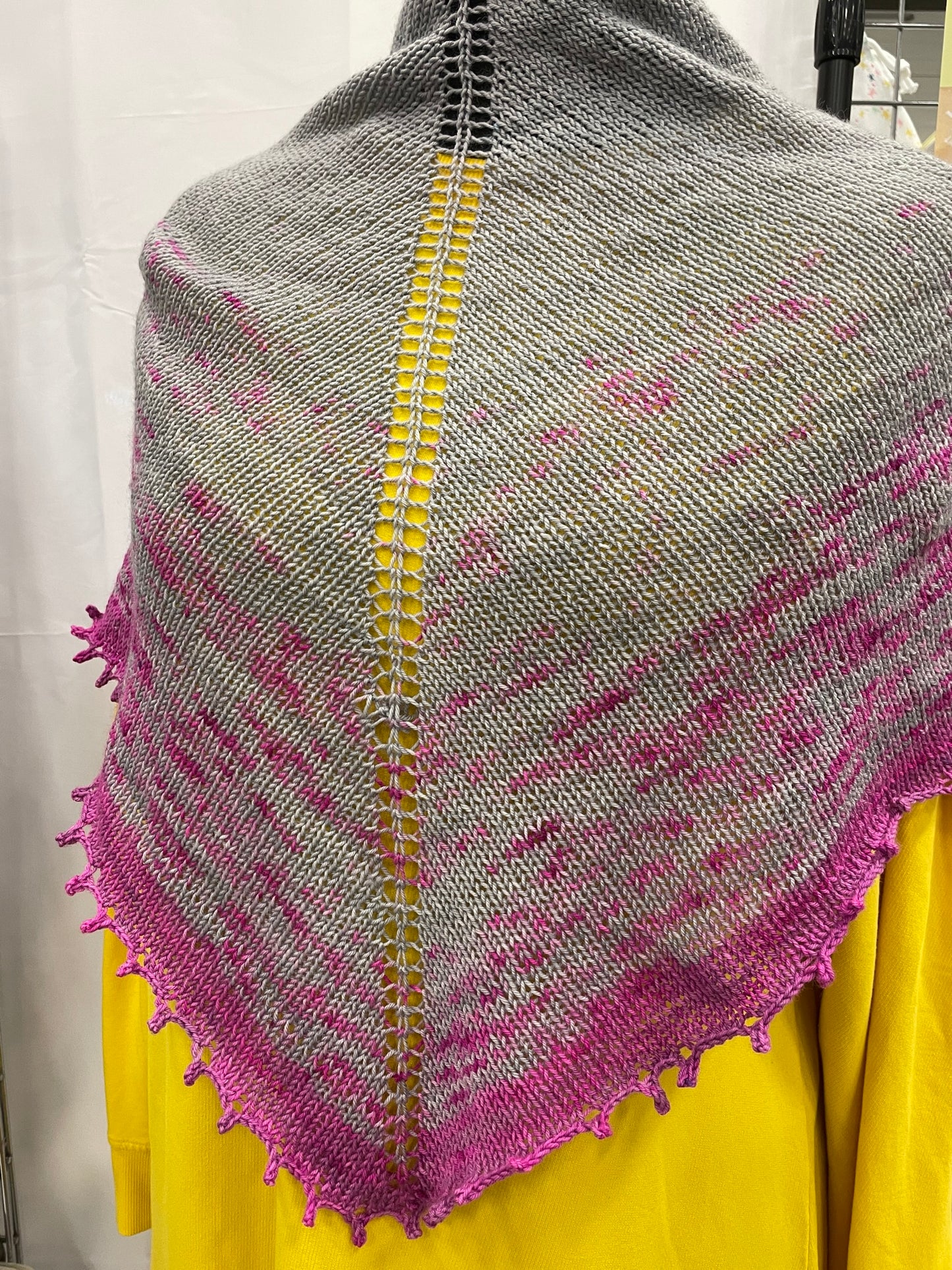 Urban hints Mini gradient set & Shawl pattern - pre-order - Mini sock yarn