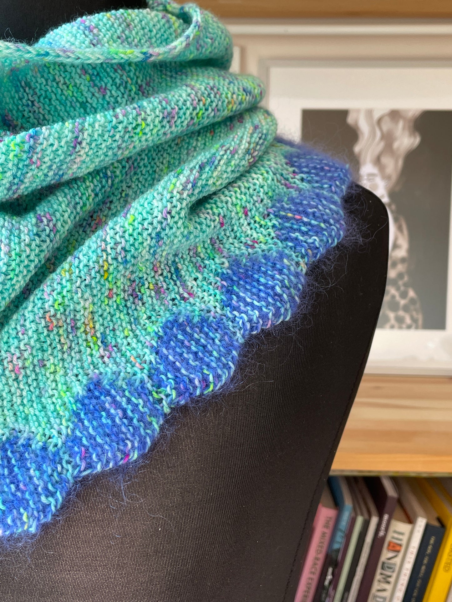 Fizzy pop Shawl yarn kit